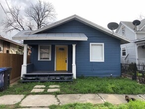 Building Photo - 210 Virginia Blvd