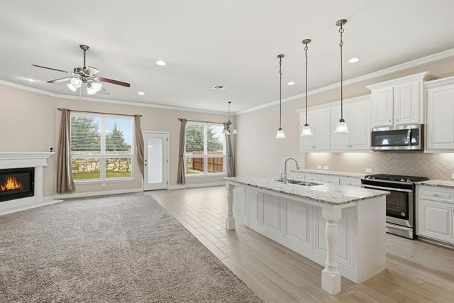 Foto del edificio - 513 Mistflower Springs Dr