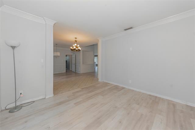 Building Photo - 6001 Pinwood Cir