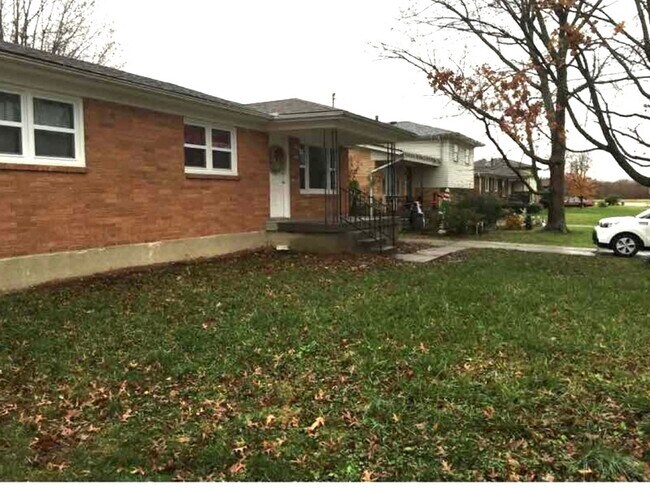 Building Photo - 3412 Winnland Dr