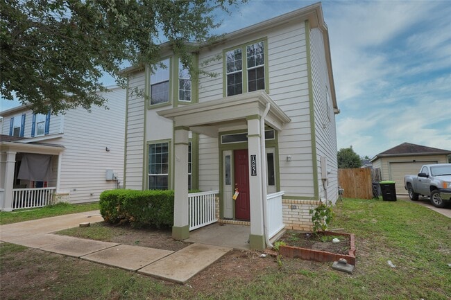 Building Photo - 18851 Sandelford Dr