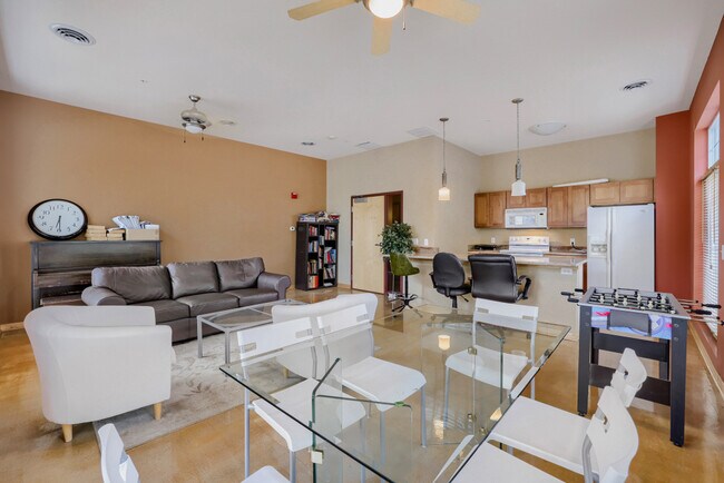 Foto del edificio - 2850 Cedar Ave S