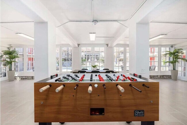 Building Photo - Fully Equipped Aparthotel! Tour Today and ask about our amenity package!