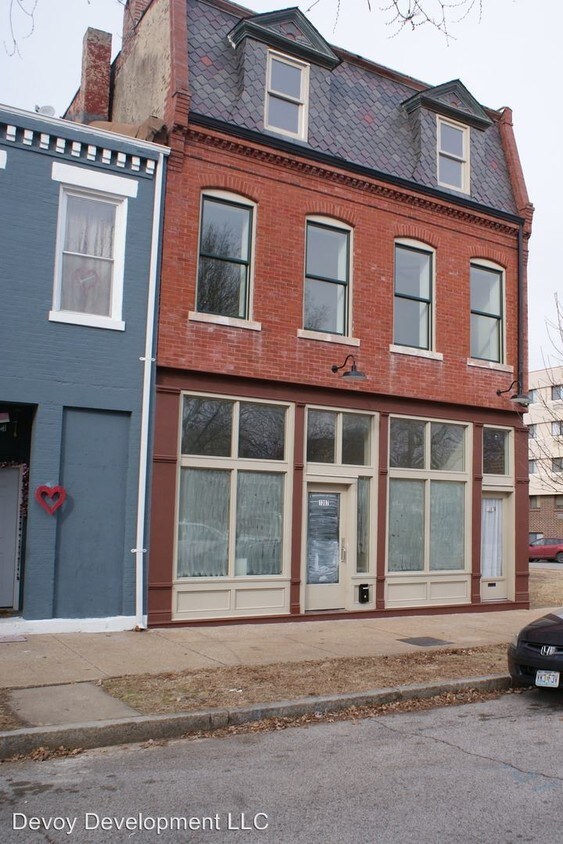 1307 Benton St, Saint Louis, MO 63106 Condo for Rent in Saint Louis