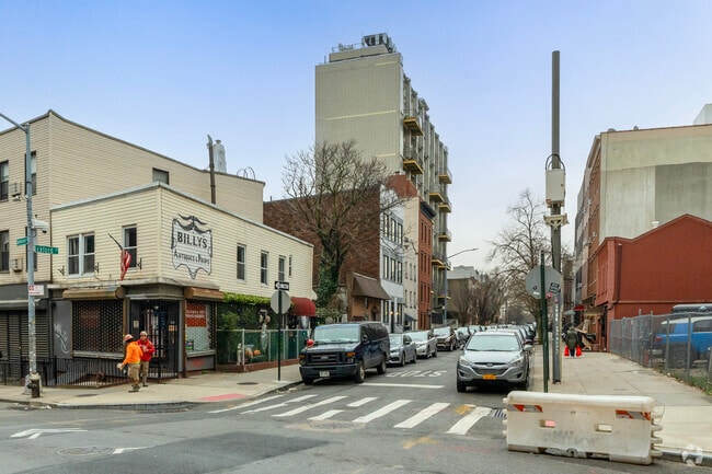 Neighborhood Context - 320 Eckford St