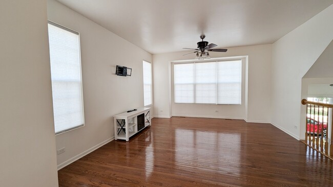 Building Photo - 1589 Station Park Dr