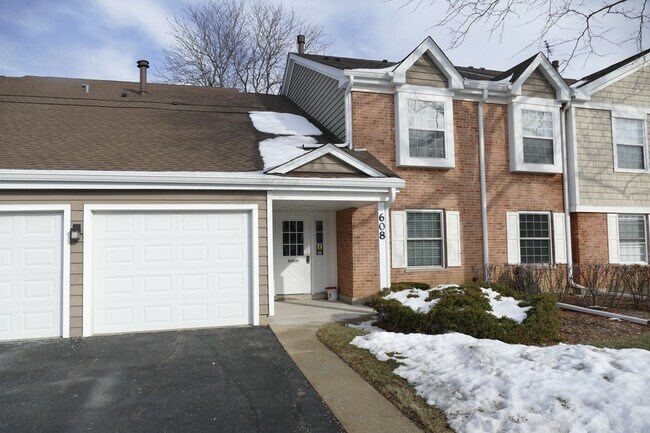 Foto del edificio - 608 Berkley Ct