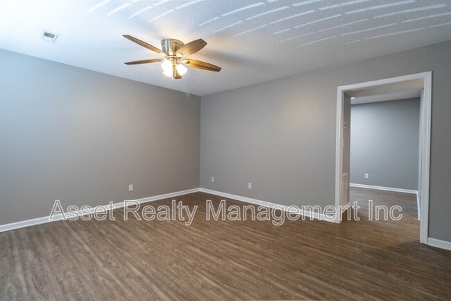 Building Photo - 4751 Scepter Way