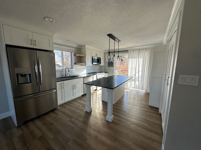 Building Photo - Orem Duplex - Upstairs