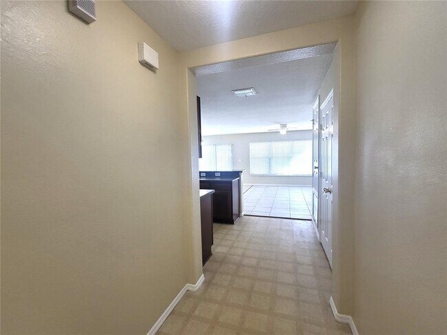 Foto del edificio - 4612 Caverns Dr
