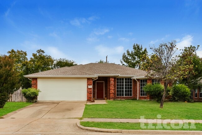 Building Photo - 7210 Compass Point Dr