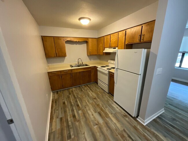 Foto del edificio - 1311 Plum Cir
