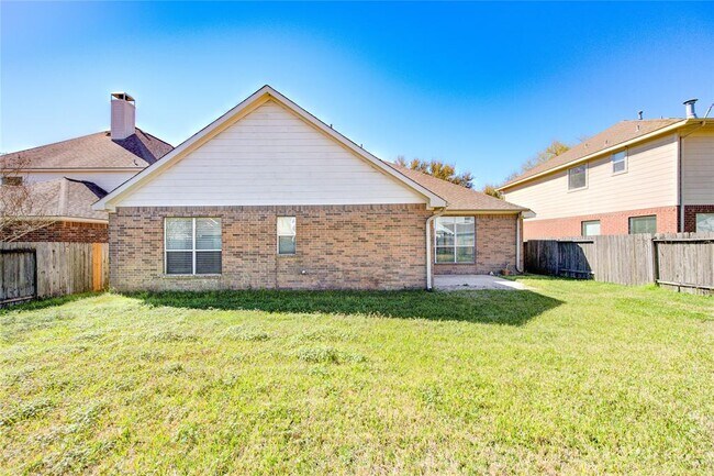 Building Photo - 22514 Jutewood Ln