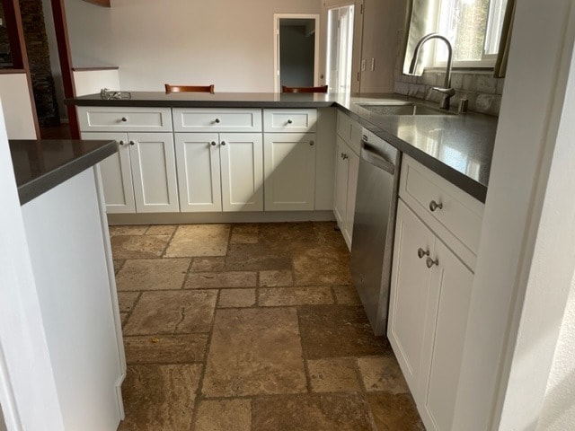 Foto del edificio - 624 Bella Dr