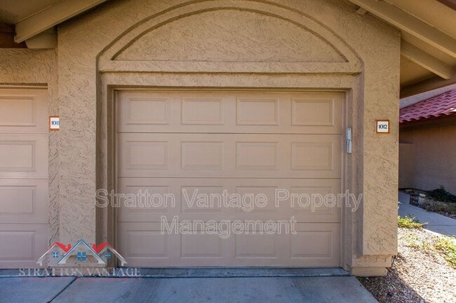 Building Photo - 8700 E Mountain View Rd