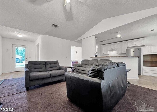 Foto del edificio - 7208 Freedom Ct