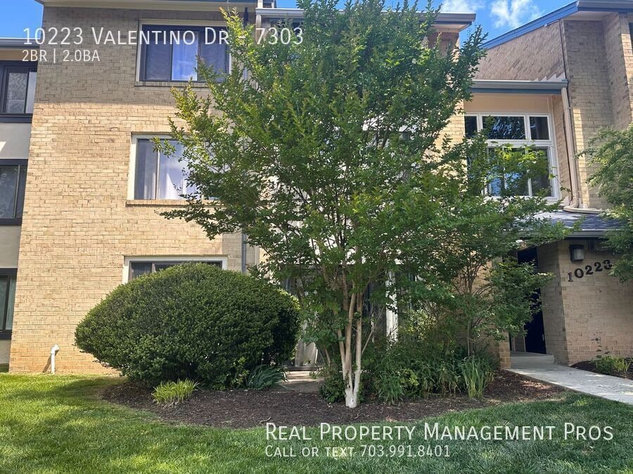 Building Photo - 10223 Valentino Dr
