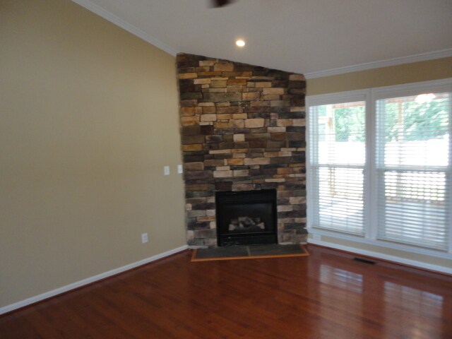 Building Photo - 401 Onyx Ln