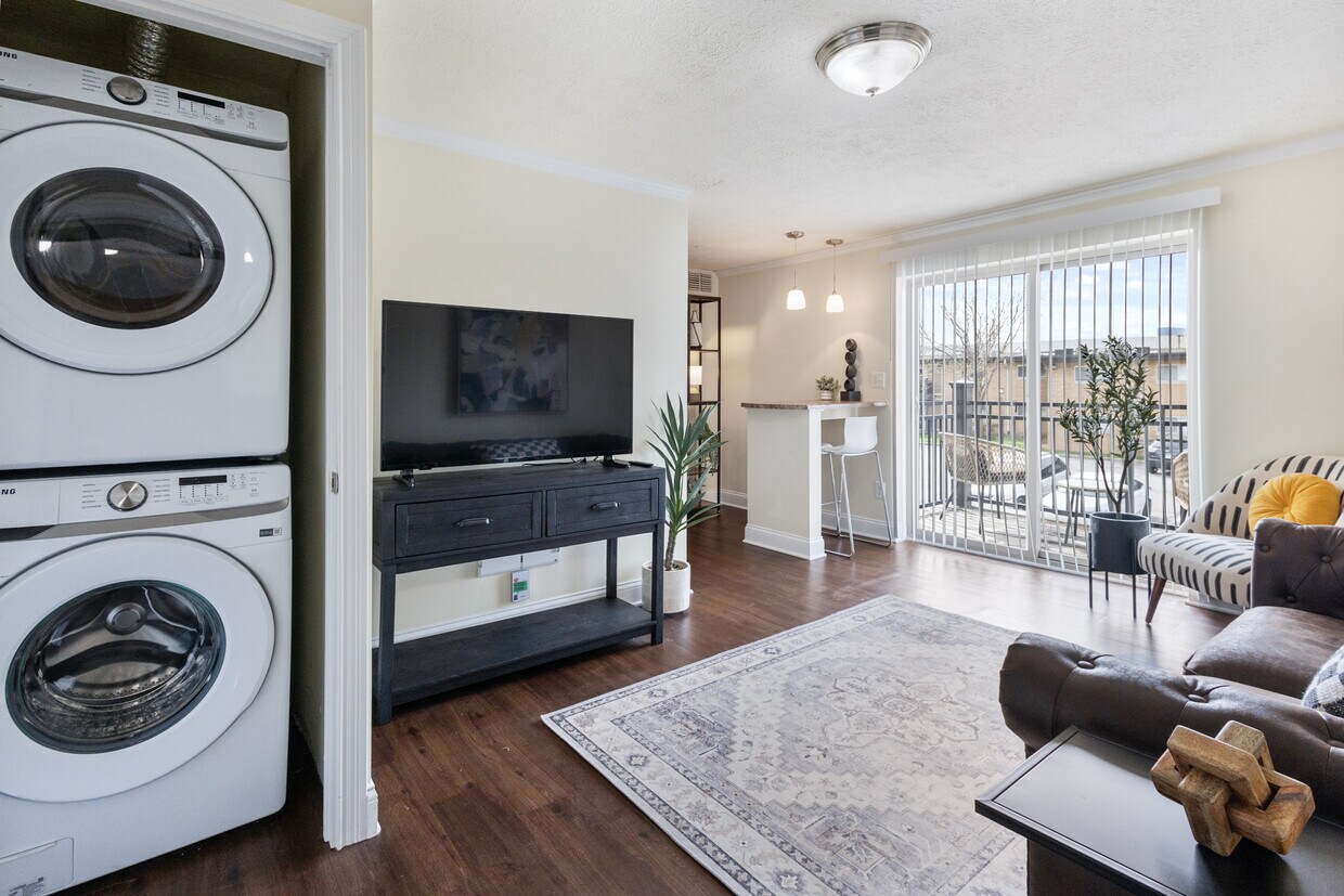 Foto principal - Indiana Flats and Townhomes