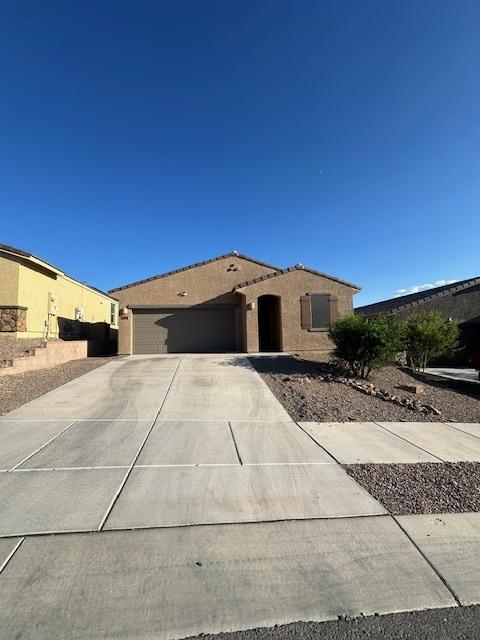 Building Photo - 14058 E Red Pine Pl