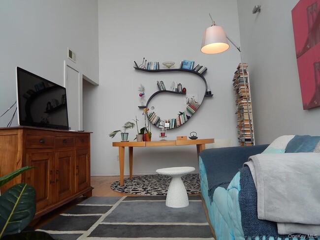 Foto del edificio - 925 Pacific St