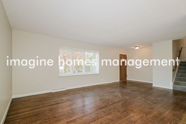 Foto del edificio - 101 Thorncliff Ln