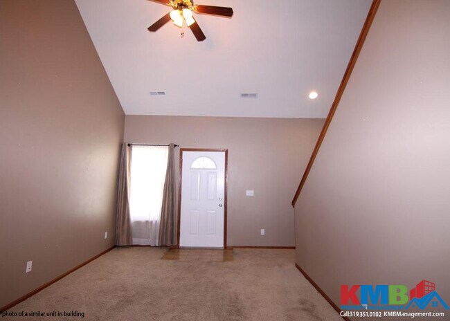 Foto del edificio - 270 Watercress Rd