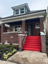 Building Photo - 8634 S Carpenter St