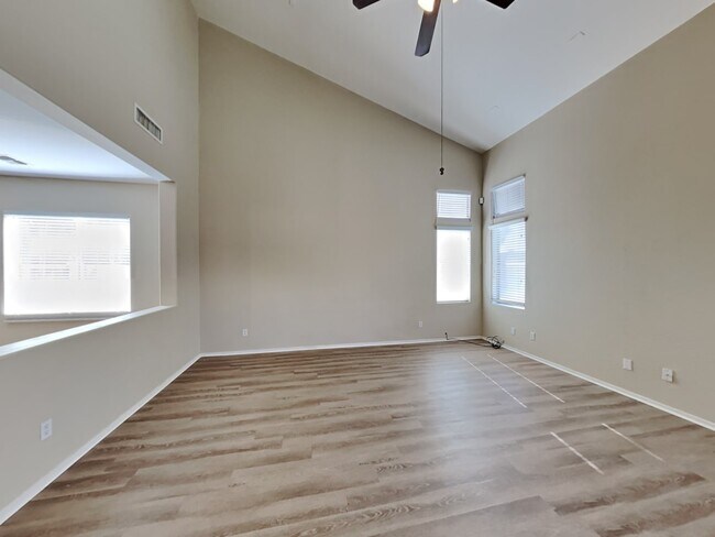Building Photo - 8123 W Miami St