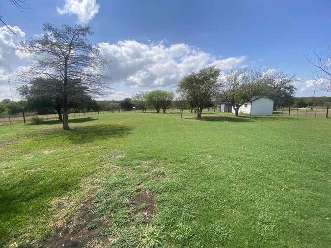 Building Photo - 387 Wildcat Creek Rd