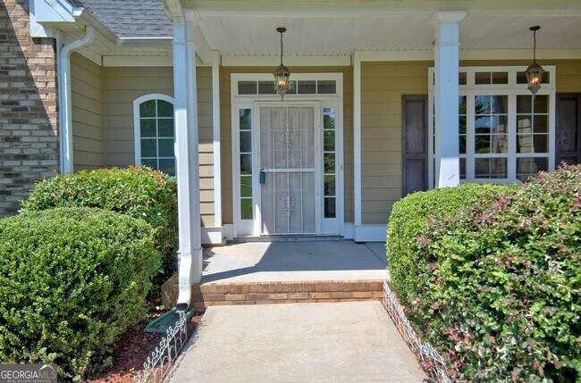 Building Photo - 170 Diana Dr