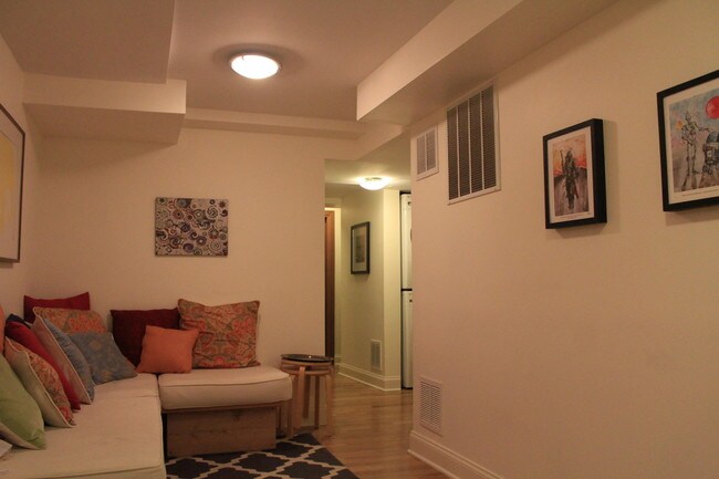 Foto del edificio - 7327 N Paulina St