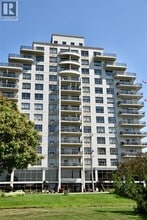 Building Photo - 350 Front St N