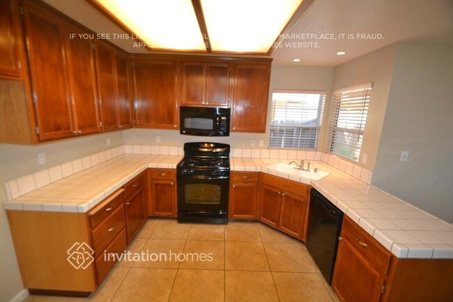 Building Photo - 878 Cedar Canyon Cir