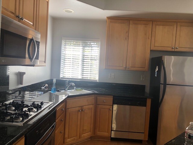 Foto del edificio - 5740 S Glennie Ln