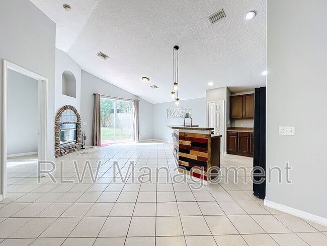 Building Photo - 25920 Eufaula Way