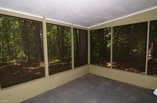 Foto del edificio - 3 br, 2 bath House - 1582 Kings Ridge Drive