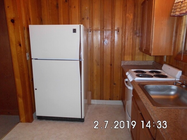 Building Photo - LA914-Bernal, Raymond