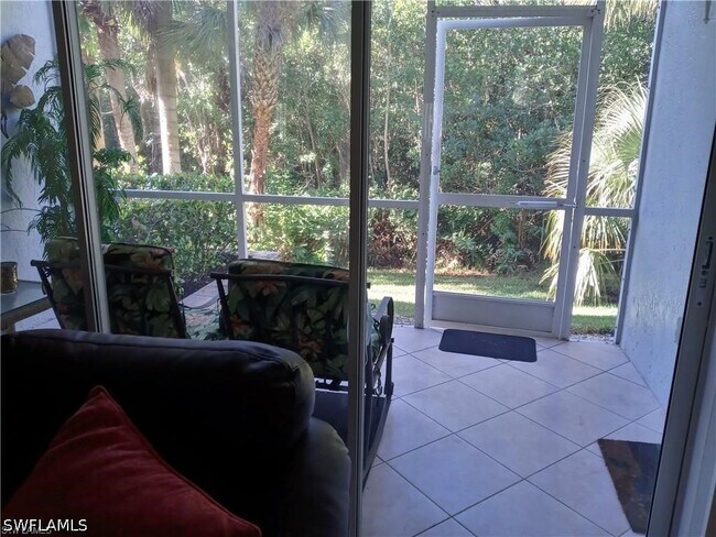 Foto del edificio - 3001 Sandpiper Bay Cir