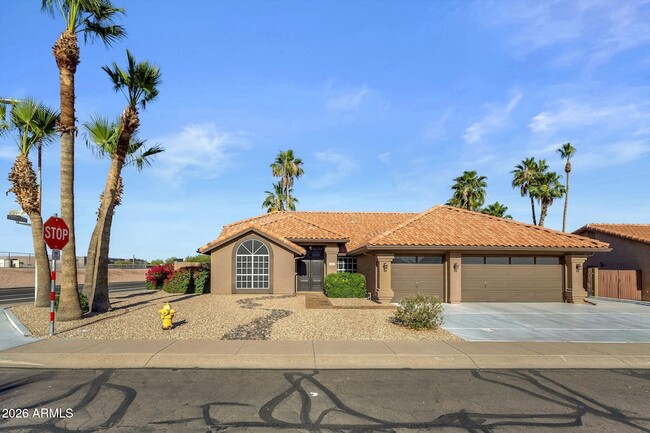 Building Photo - 16847 S 29th Way