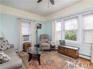 Foto del edificio - 8417 Penelope Ave