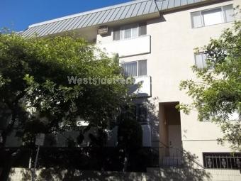 Primary Photo - 1100 Alta Loma Rd