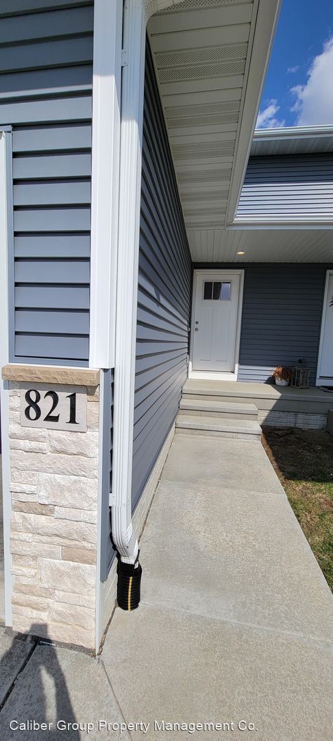 Foto del edificio - 2 br, 2.5 bath House - 821 Grindstone