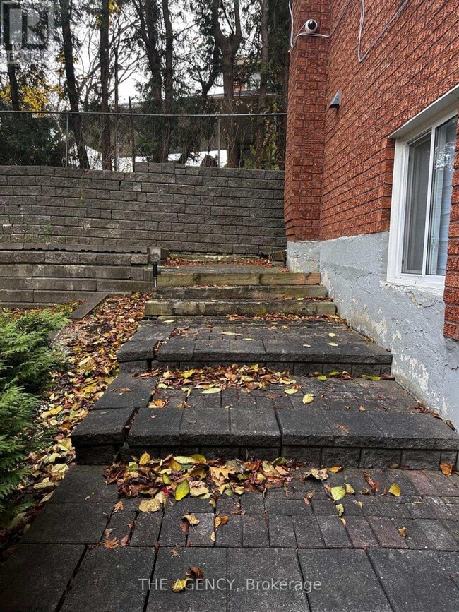 Building Photo - 29 Moeller Ct