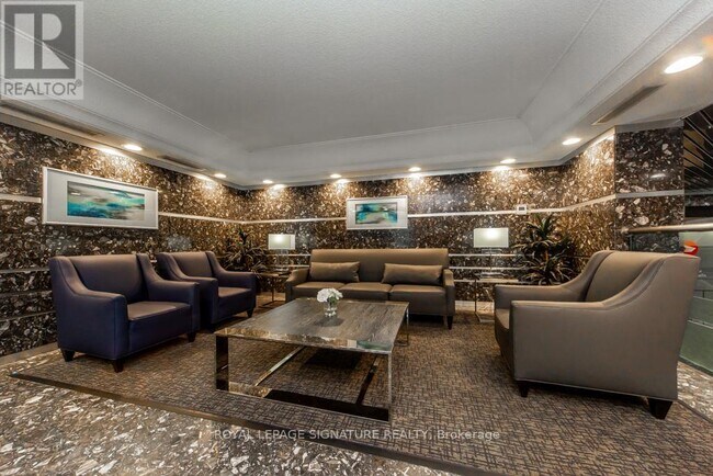 Photo du bâtiment - 4727 Sheppard Ave E