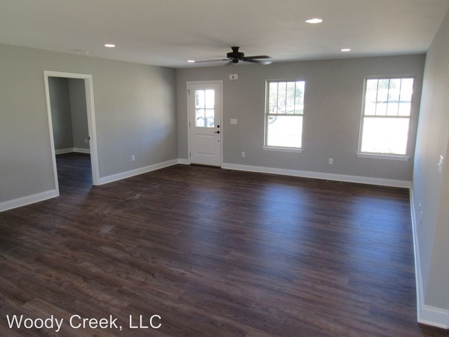Building Photo - 1524 Andes Rd