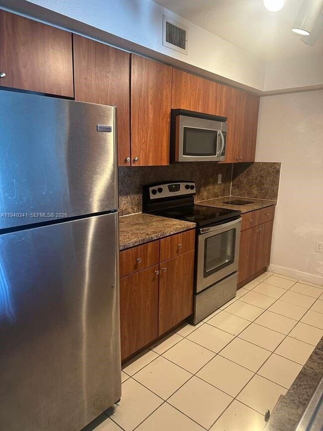 Foto del edificio - 15460 SW 284th St