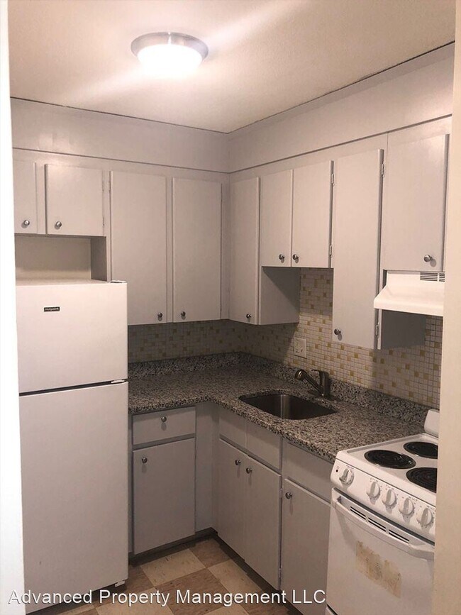 Foto del edificio - 1045 River St