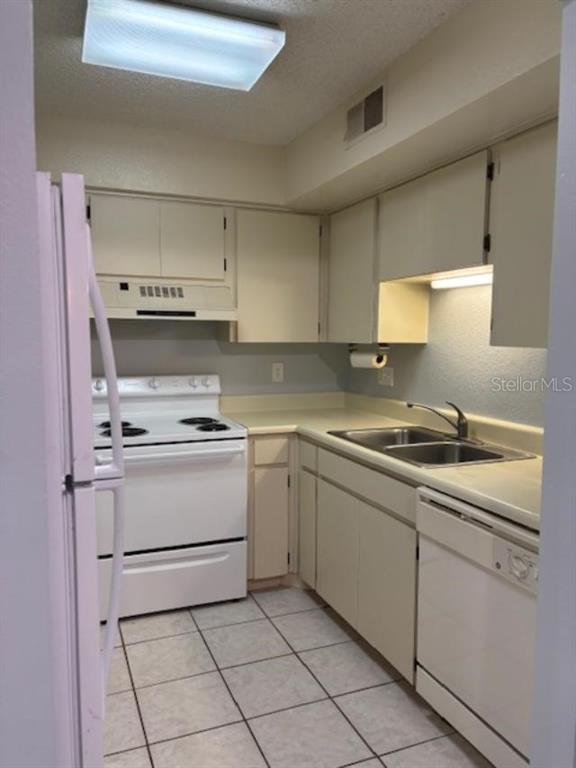 Foto del edificio - 2690 Coral Landings Blvd