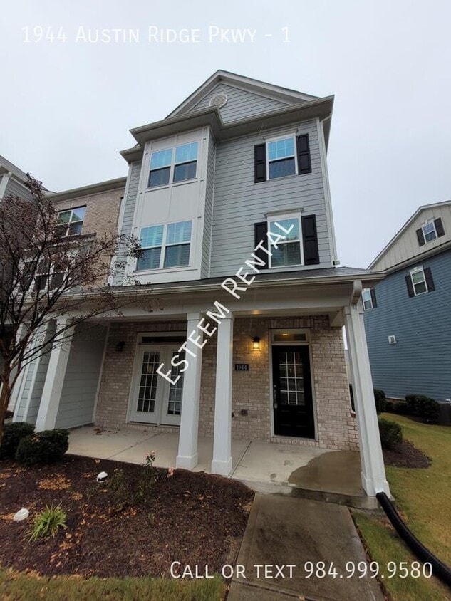 Foto principal - 1944 Austin Ridge Pkwy